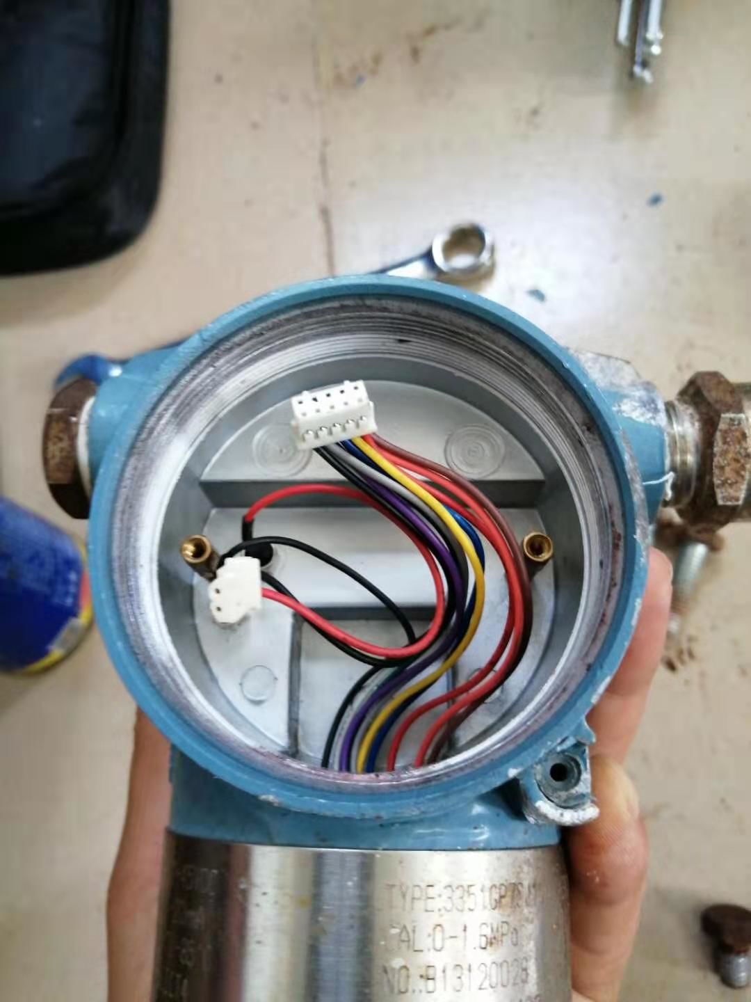 电容差压草莓视频APP色版拆卸查看内部结构