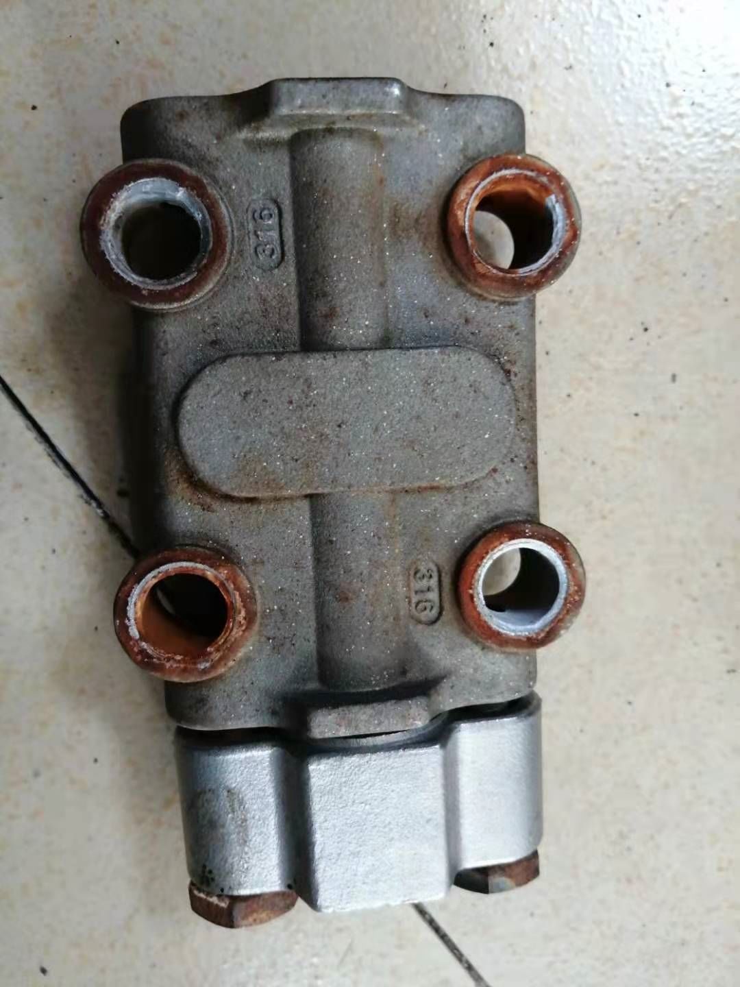 电容差压草莓视频APP色版拆卸查看内部结构